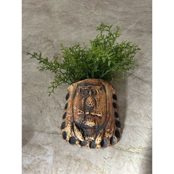 Vintage Clay Owl Wall  Planter - Picture 2 of 5